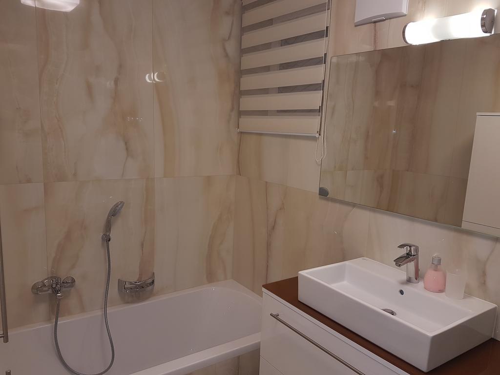 Penthouse Griemann 2 Fuer Max 4 Personen Mit Eigener Grosser Dachterrasse Zum Relaxen! Illmitz Exterior foto
